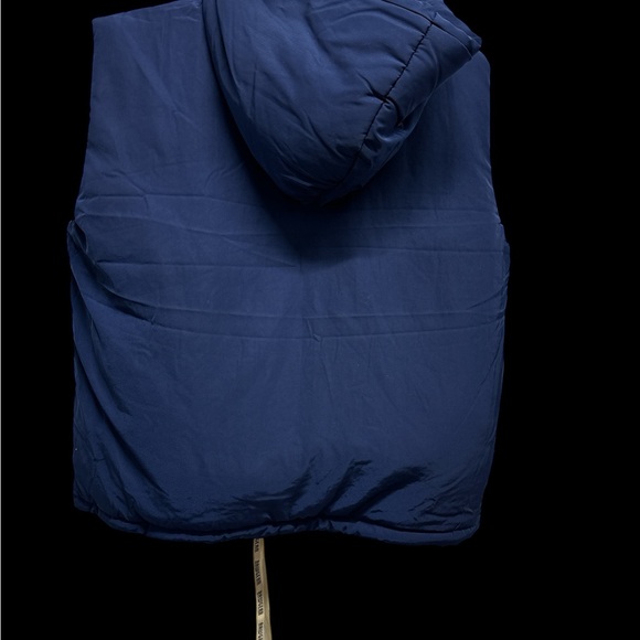 Rawgear hooded puffer vest size L - Picture 2 of 2